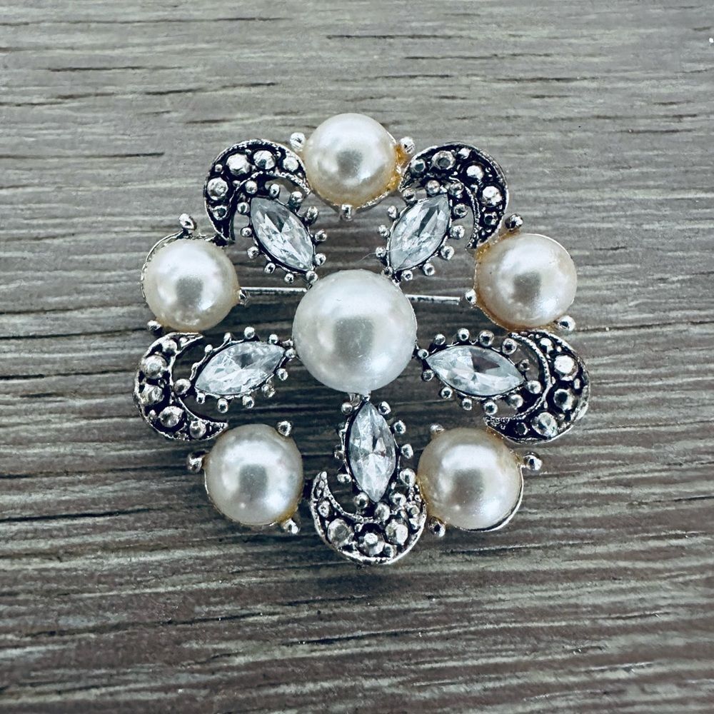 Vintage Silver Crystal Pearl Brooch Pin